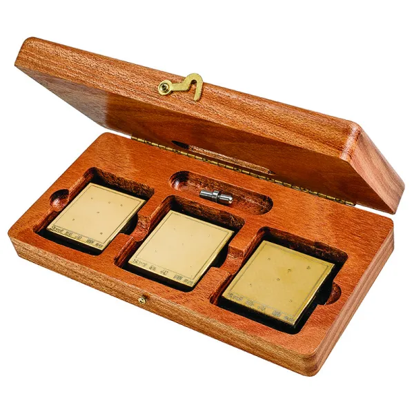 Kit com 3 Padrões Master para Dureza Rockwell-B